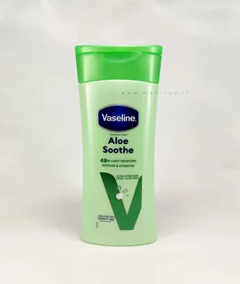 لوسیون بدن وازلین مدل Aloe Soothe حجم 200 میل